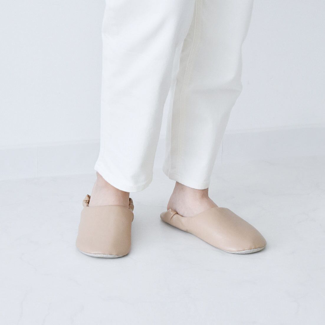 Labas ポータブルスリッパ M A434【現代百貨 携帯スリッパ ポータブルスリッパ 上品 カジュアル 巾着ポーチ カジュアル 快適 学校 旅行 説明会 幼稚園 学校行事 上履き 2WAY バブーシュ シンプル ギフト プレゼント 】