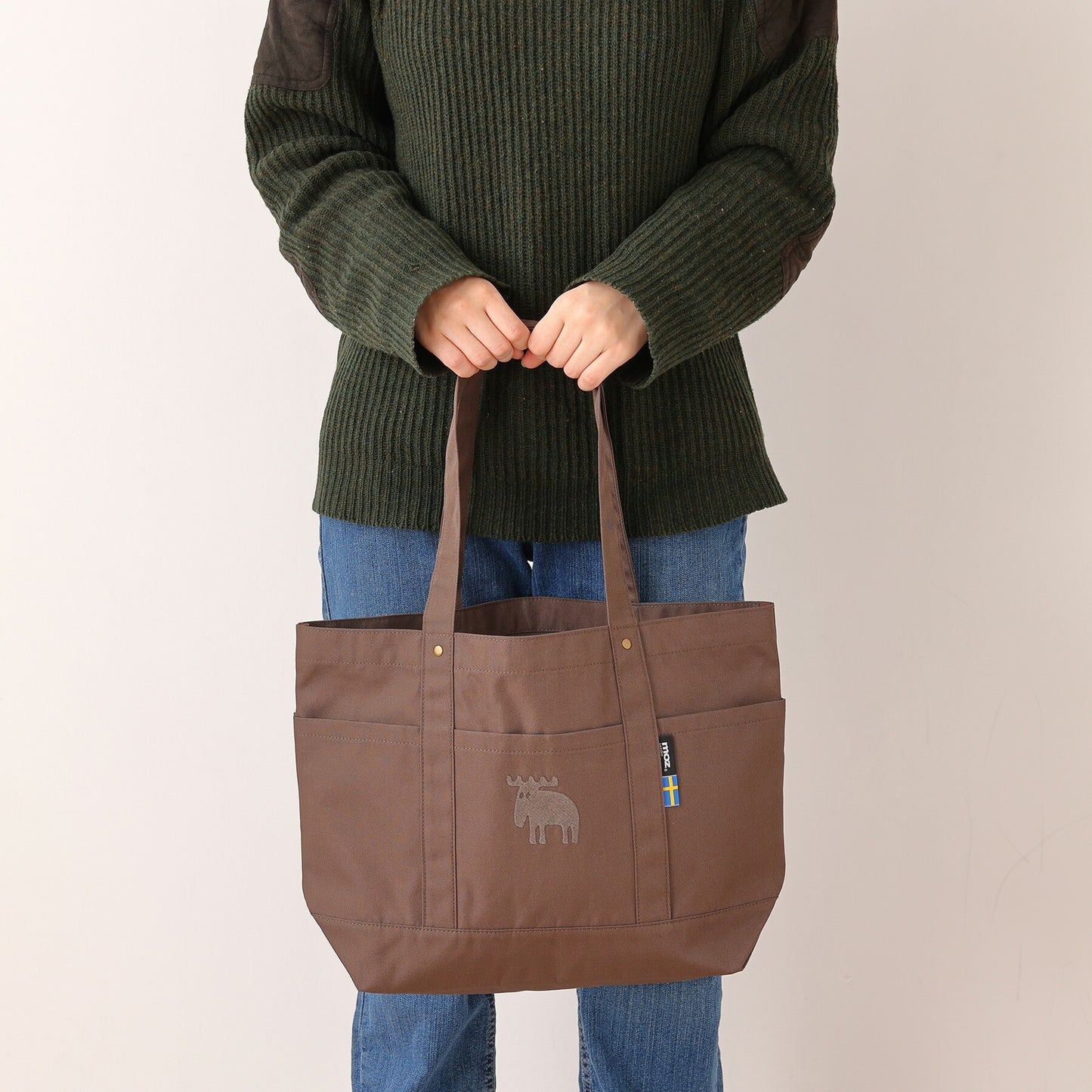 moz/モズ Karuiiトート L 2025SS 限定【北欧 モズ スウェーデン エルク ヘラジカ シンプル カジュアルバッグ 通勤 通学 軽量 軽い 撥水加工 A4 トートバッグ】