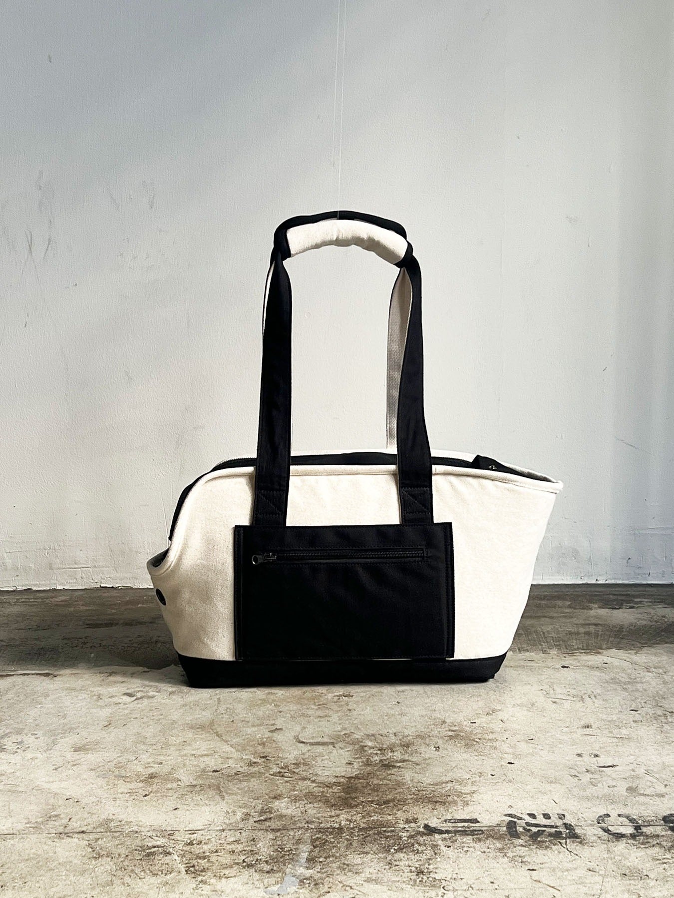 【送料無料】pet carry canvas tote L【ペット用 キャリーバッグ トートバッグ 軽量 おしゃれ 人気 多機能 キャンバス カジュアル】