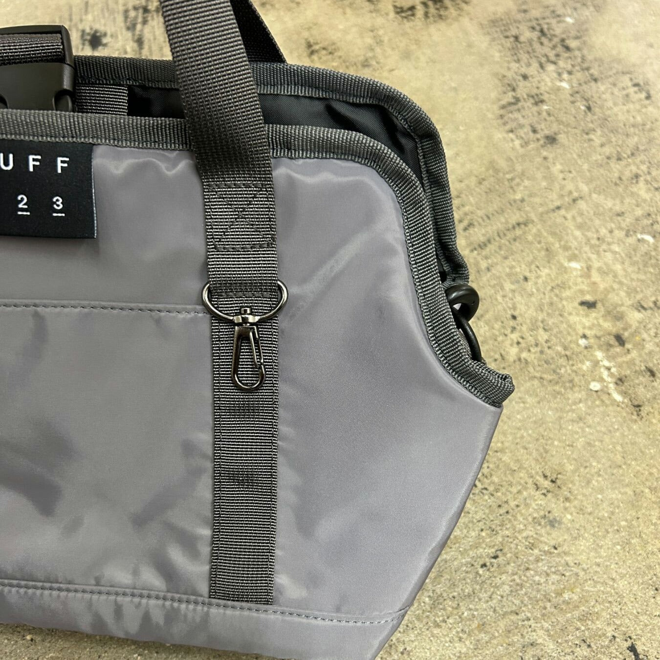 【送料無料】PUFF OSANPO TOTE【おさんぽトート トートバッグ 軽量 おしゃれ 人気 多機能 カジュアル 撥水加工】