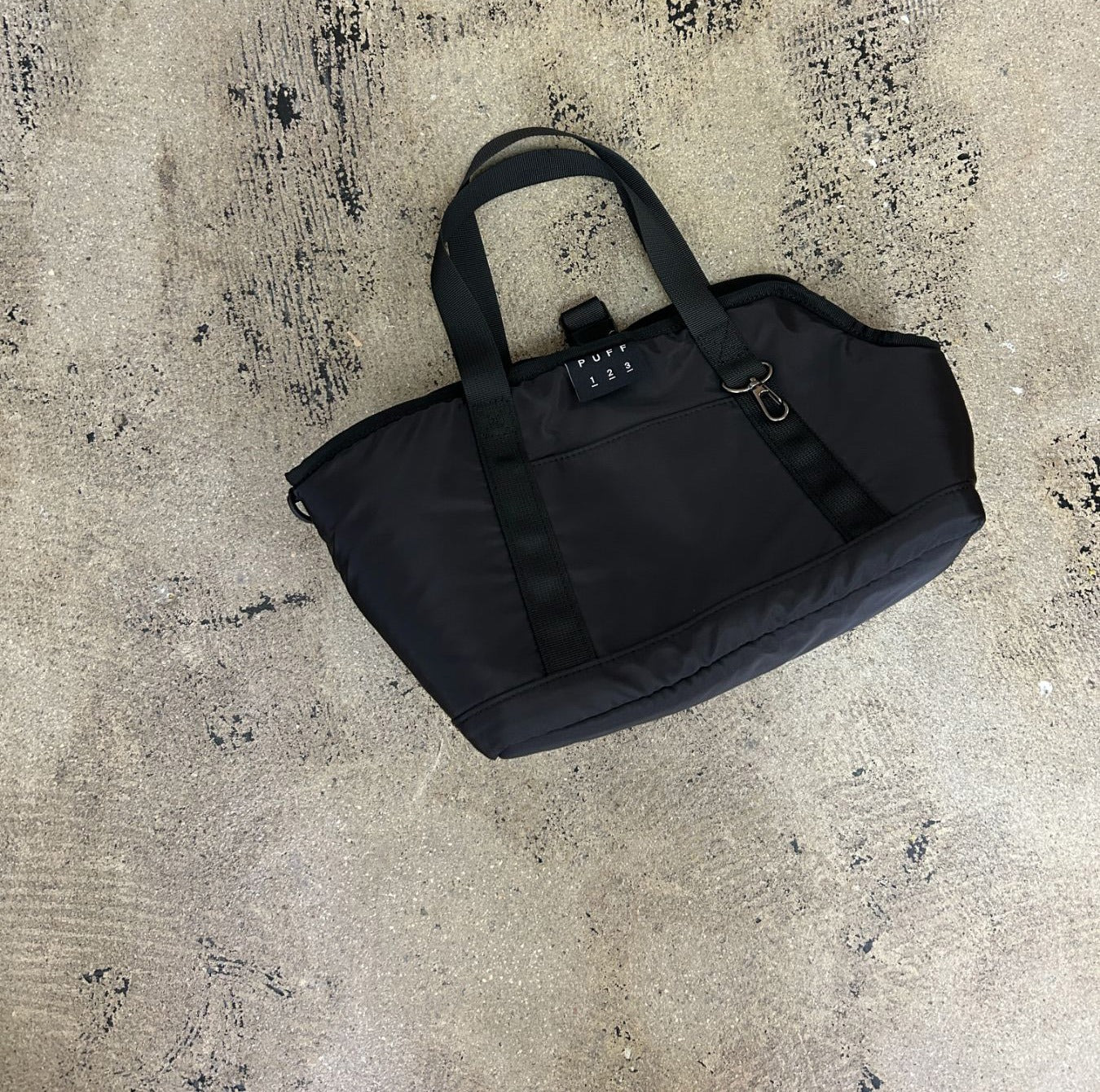 【送料無料】PUFF OSANPO TOTE【おさんぽトート トートバッグ 軽量 おしゃれ 人気 多機能 カジュアル 撥水加工】