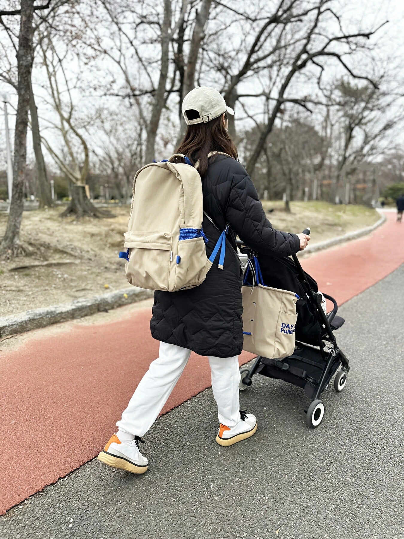 【送料無料】DAY OUT® Park PACK パークパック dayout back pack デイアウト トート バッグ 【多機能リュック 収納力抜群 エコバッグ内蔵 通勤通学 リュック 収納力 軽量バッグ 都市型公園 レディース メンズ アウトドア 買い物バッグ 旅行バッグ おしゃれ ナイロン製】